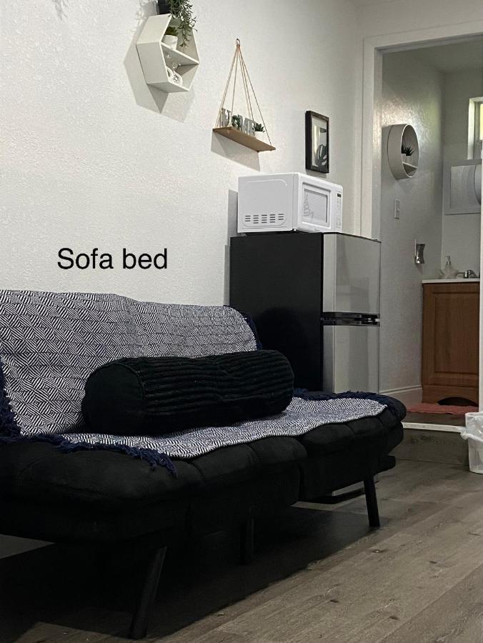 Tiny Place W Private Hot Jacuzzi 7 Min To Miami International Airport Экстерьер фото